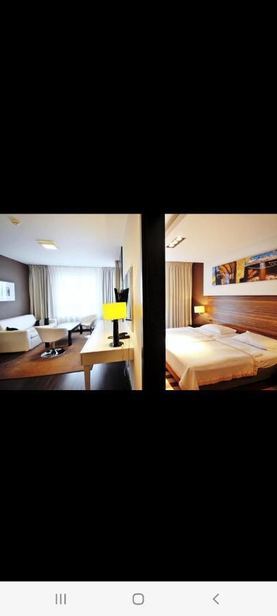 Apartament 2 Pokojowy Prywatny Z Aneksem Kuchennym W Hotelu Diva كولوبرزيغ المظهر الخارجي الصورة